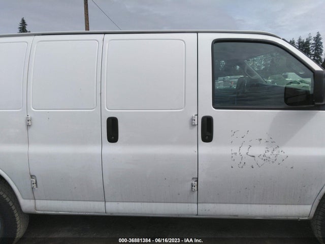 Chevrolet EXPRESS CARGO VAN 2021 1GCWGAFPXM1210086 Image 13