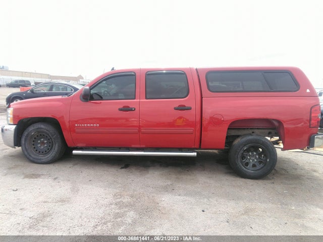 2013 CHEVROLET SILVERADO 1500 LT VIN: 3GCPCSE06DG183951