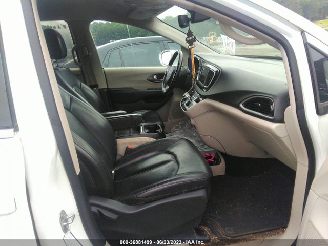 2C4RC1BG3LR128029 Chrysler Pacifica Touring L