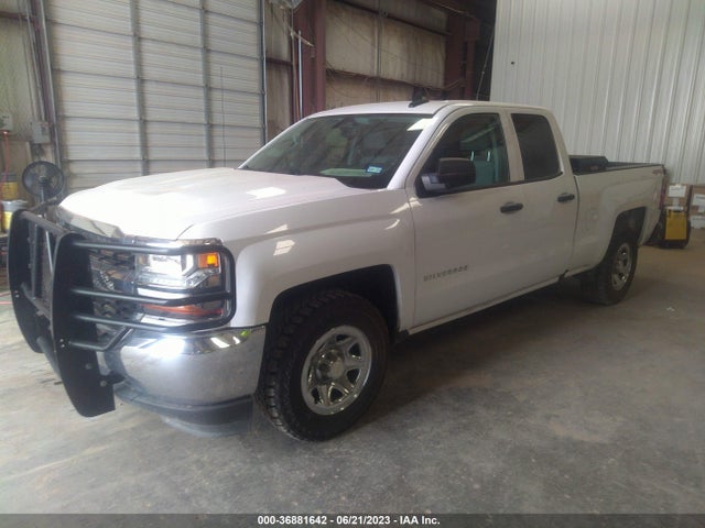 Chevrolet Silverado 1500 Ls 2018 1GCVKNEC6JZ238612 Image 2