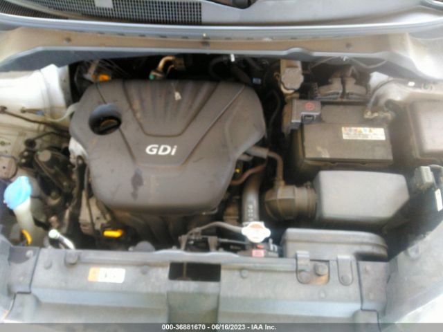 KNDJN2A2XG7853055 KIA Soul Base