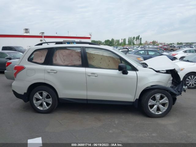 JF2SJABCXFH558825 Subaru Forester 2.5i