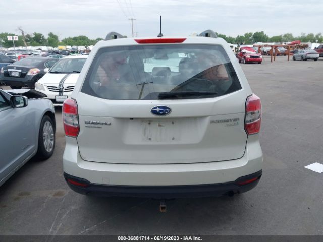 JF2SJABCXFH558825 Subaru Forester 2.5i