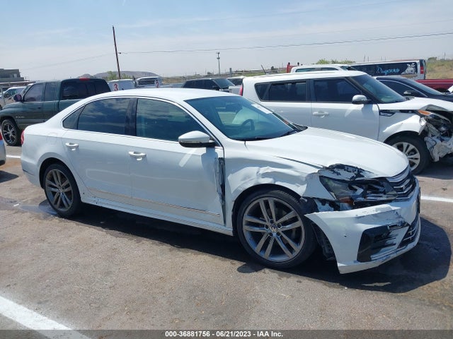 1VWAT7A37GC032866 Volkswagen Passat 1.8t R-line