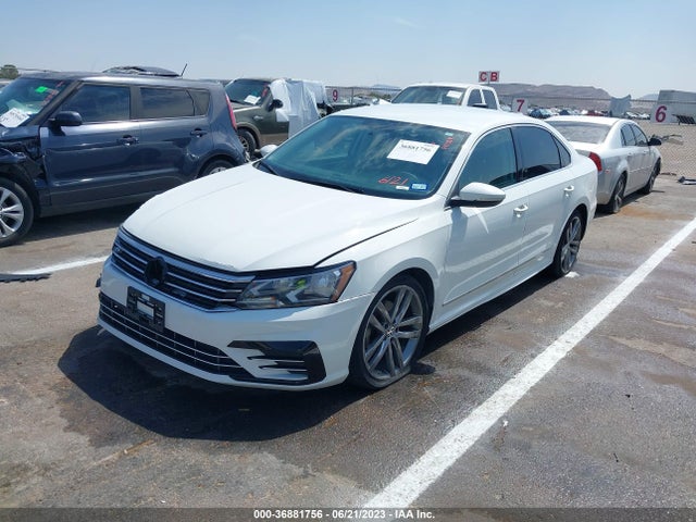 1VWAT7A37GC032866 Volkswagen Passat 1.8t R-line