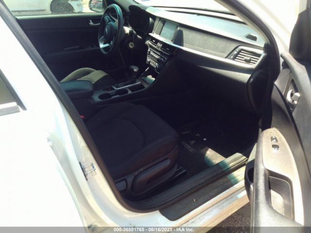 5XXGT4L30KG373656 KIA Optima Lx