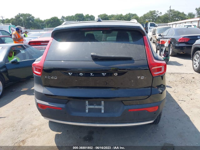 2019 VOLVO XC40 VIN: YV4162XZXK2012275