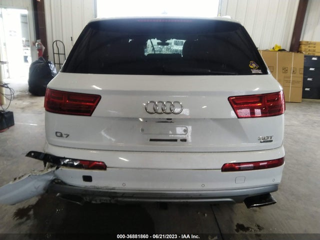 WA1VAAF78HD011114 Audi Q7 Prestige