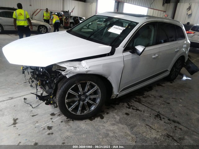 WA1VAAF78HD011114 Audi Q7 Prestige