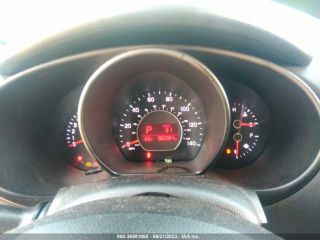 KNDJN2A22F7116124 KIA Soul Base