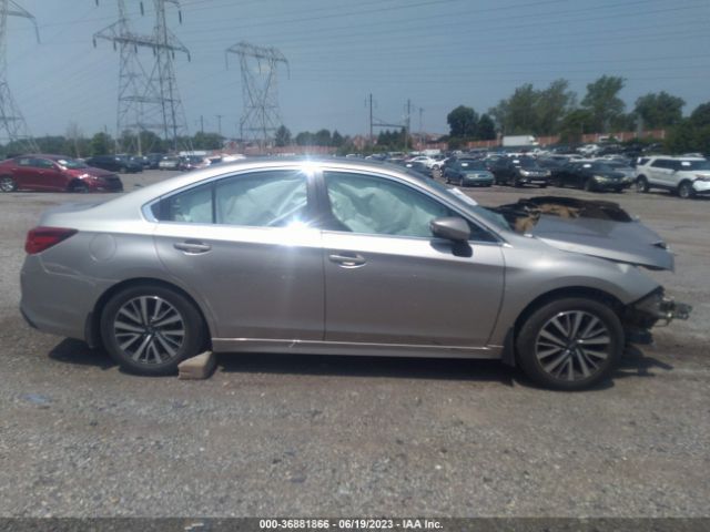 4S3BNAH65J3007387 Subaru Legacy Premium