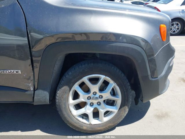 ZACCJBBB7JPG76705 Jeep Renegade Latitude