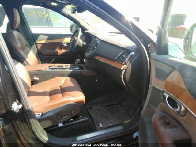 YV4A22PK1M1757004 Volvo Xc90 Momentum
