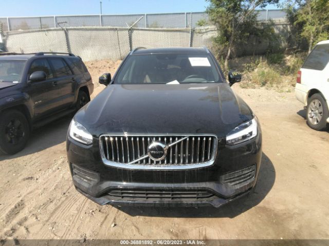 YV4A22PK1M1757004 Volvo Xc90 Momentum