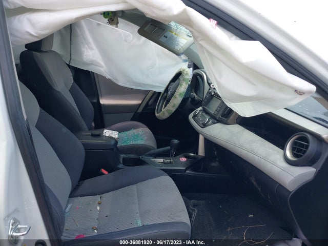 2013 TOYOTA RAV4 XLE VIN: 2T3WFREV2DW059697