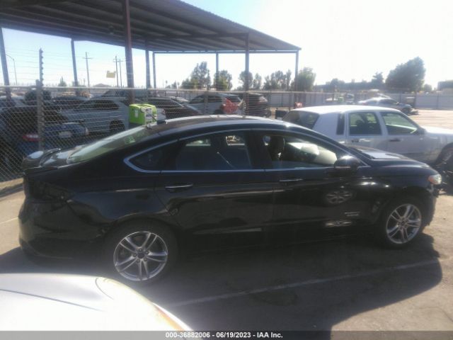 3FA6P0SU3GR357422 Ford Fusion Energi Titanium