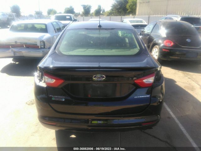 3FA6P0SU3GR357422 Ford Fusion Energi Titanium