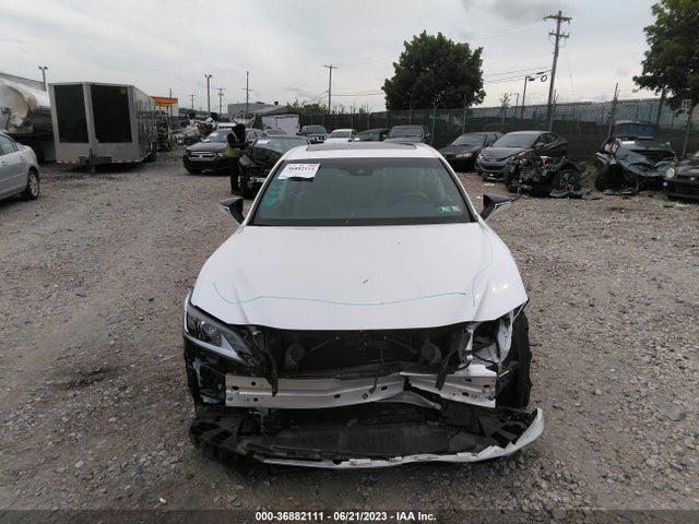 58ADZ1B18MU103544 Lexus Es Es 350