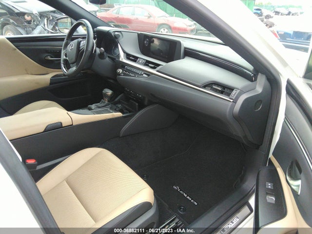 58ADZ1B18MU103544 Lexus Es Es 350