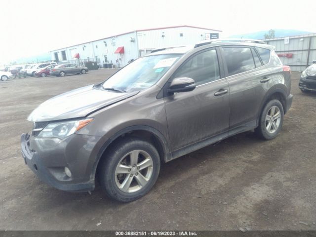 Toyota Rav4 Xle 2014 JTMRFREV2ED084417 Image 2