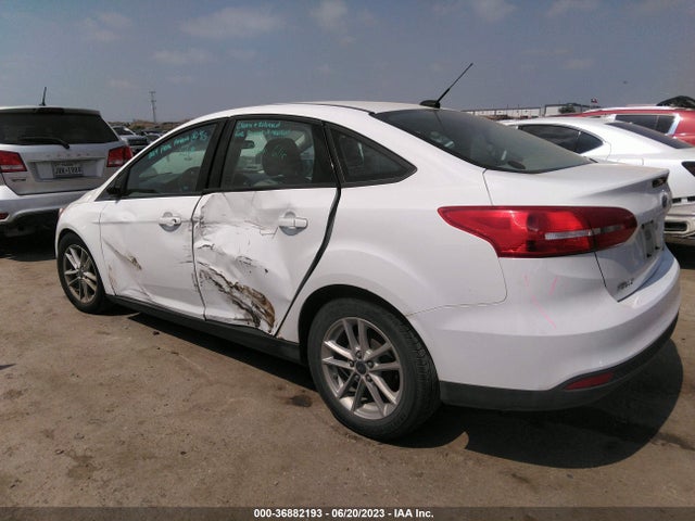 2016 FORD FOCUS SE VIN: 1FADP3F28GL271507