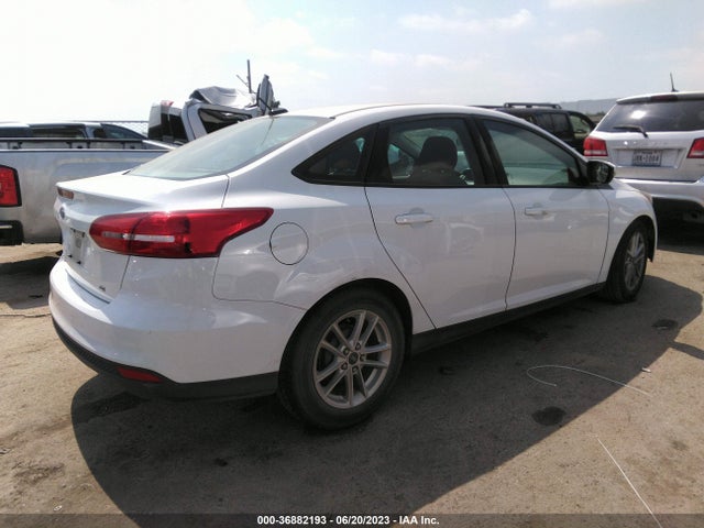 2016 FORD FOCUS SE VIN: 1FADP3F28GL271507