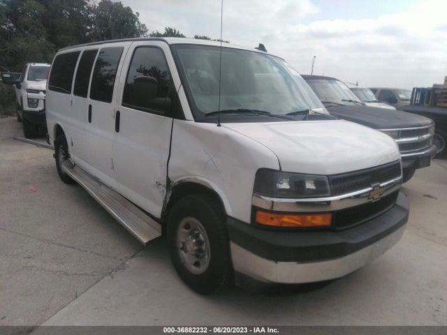2018 1GAWGFFG3J1318955 main image