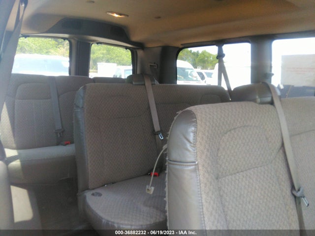 Chevrolet Express Passenger Lt 2018 1GAWGFFG3J1318955 Image 14