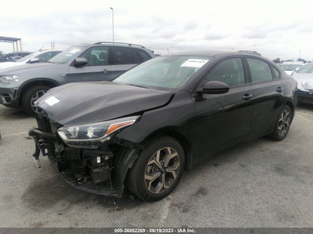 3KPF24AD2KE138050 KIA Forte Lxs