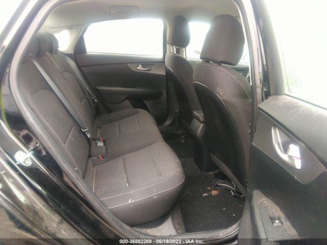 3KPF24AD2KE138050 KIA Forte Lxs