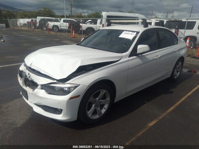 BMW 3 Series 328i 2015 WBA3A5G51FNS91223 Image 2