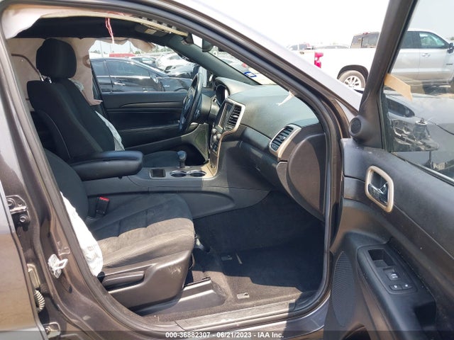 1C4RJEAG2EC263531 Jeep Grand Cherokee Laredo