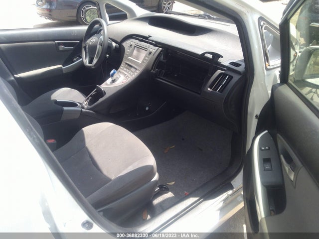 Toyota Prius Four 2015 JTDKN3DU8F1985739 Image 12