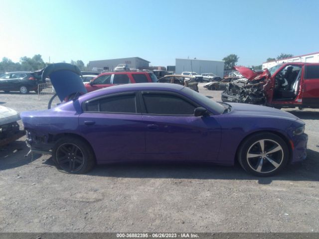 2C3CDXBG4JH336434 Dodge Charger Sxt