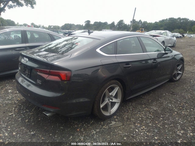 WAUENCF5XJA077351 Audi A5 Sportback Premium Plus