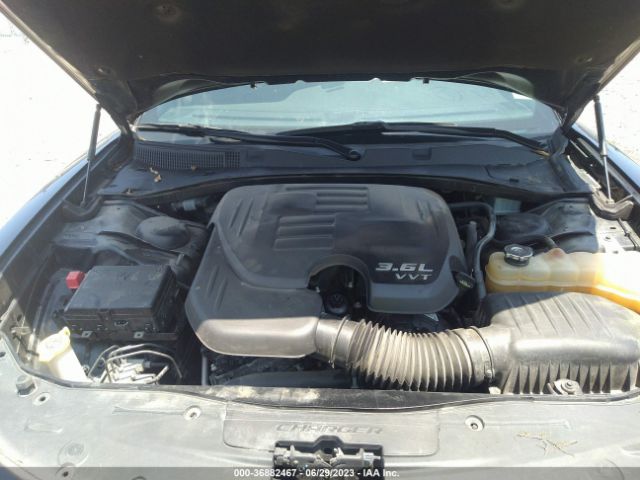 2C3CDXBG6KH640916 Dodge Charger Sxt