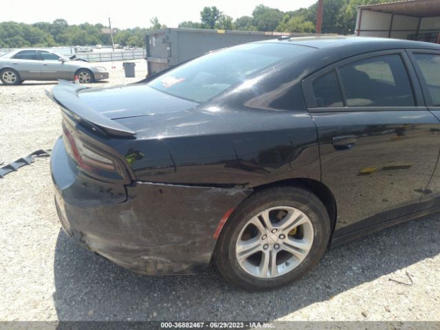 2C3CDXBG6KH640916 Dodge Charger Sxt