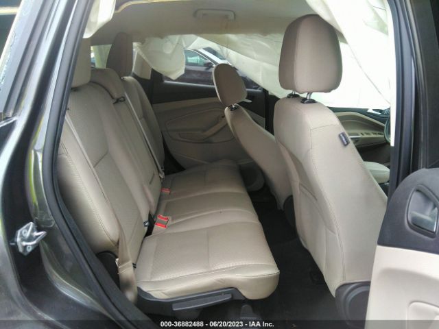 1FMCU0GD4HUA08130 Ford ESCAPE SE
