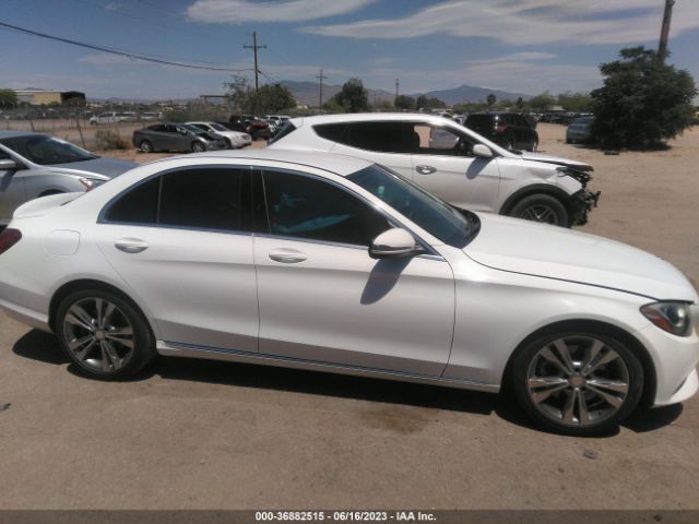 55SWF4JB9GU129526 Mercedes-Benz C-class C 300