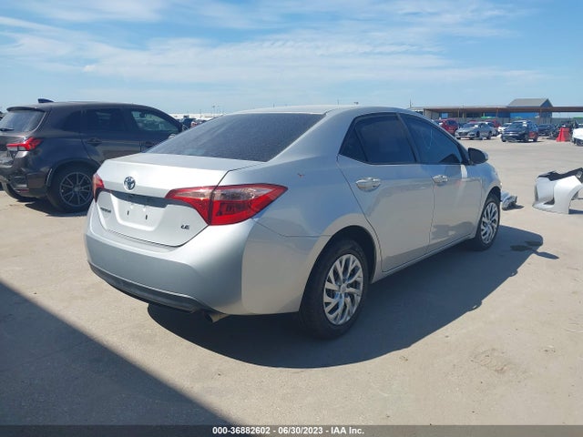 2018 TOYOTA COROLLA LE VIN: 5YFBURHE4JP756066
