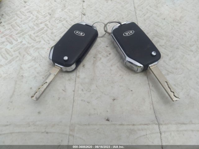 KNDJ23AU4L7104794 KIA SOUL S