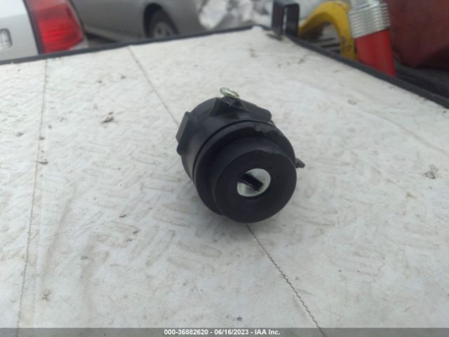KNDJ23AU4L7104794 KIA SOUL S