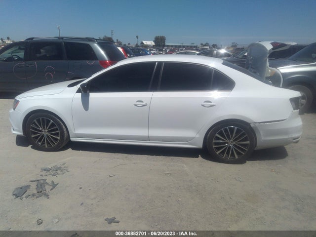 3VWD17AJ1GM399780 Volkswagen Jetta Sedan 1.8t Sport