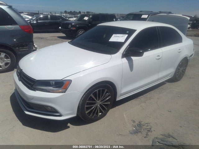 3VWD17AJ1GM399780 Volkswagen Jetta Sedan 1.8t Sport