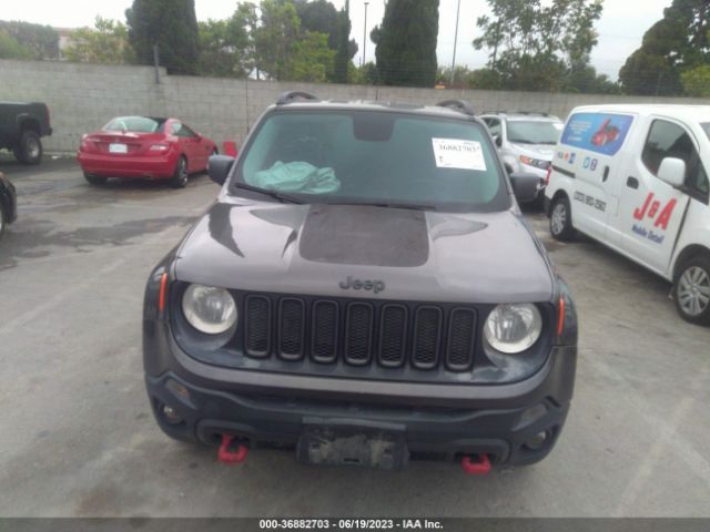 ZACCJBCB8HPE52402 Jeep Renegade Trailhawk