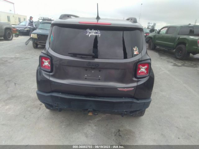 ZACCJBCB8HPE52402 Jeep Renegade Trailhawk