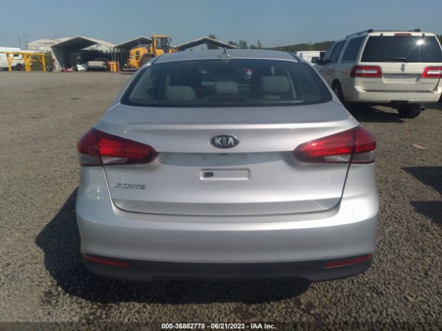 3KPFL4A71HE051532 KIA FORTE LX