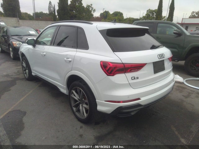 WA1DECF34N1047727 Audi Q3 S Line Premium