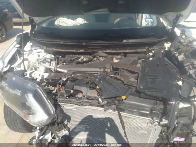 5N1AT2MT8JC714465 Nissan ROGUE SV