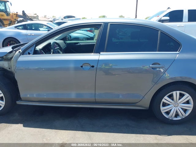 3VW2B7AJ9HM354995 Volkswagen Jetta 1.4t S